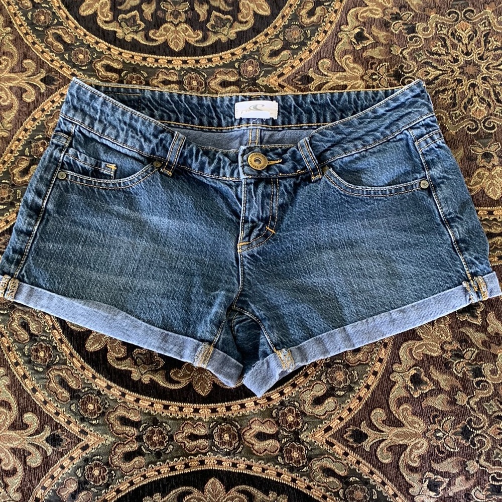 Super cute! O’Neill size 5 jean shorts